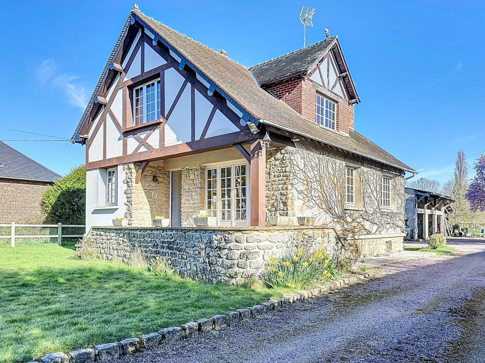 Maison 5 pièces 93,79 m² à vendre à Étrépagny (27)
