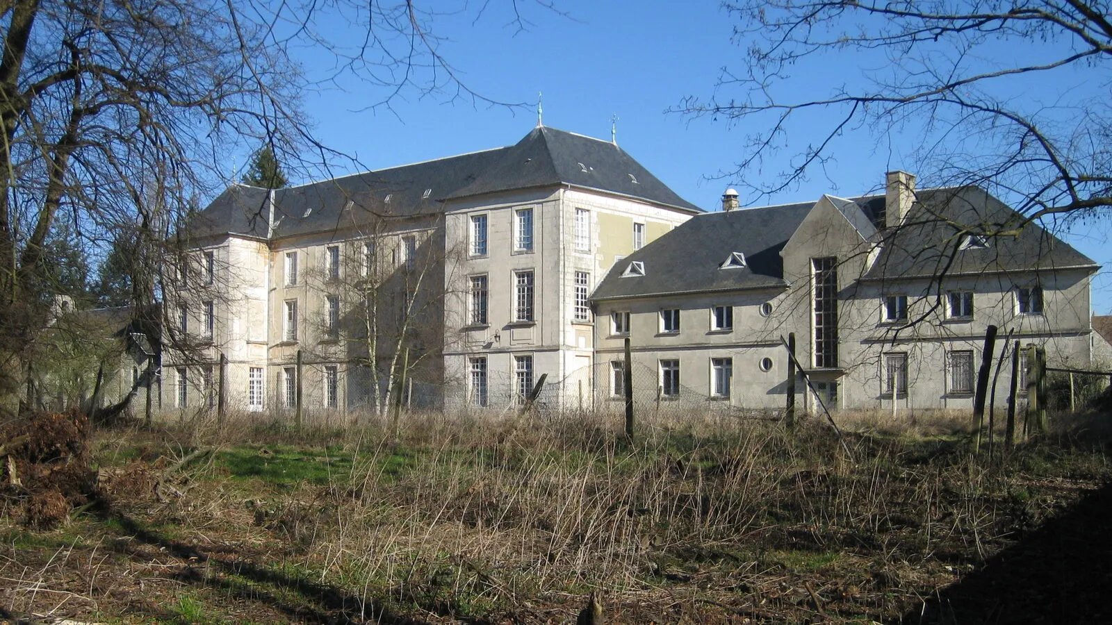Lavilletertre, Oise (60) — Village du Vexin de l'Oise au patrimoine roman