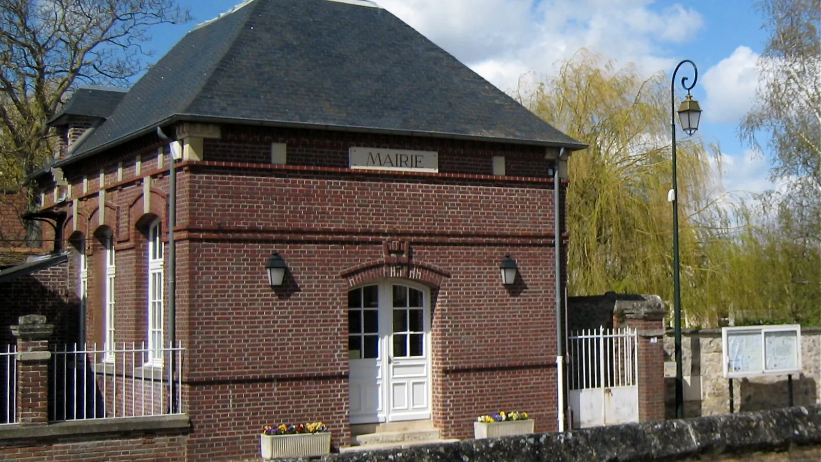 Lierville, Oise (60) — Hameau rural du plateau du Vexin